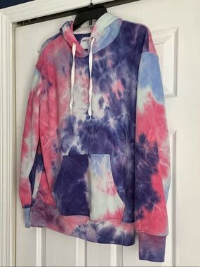 Tie-Dye Pullover Hoodie - Pink & Purple